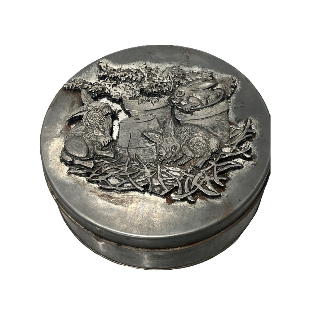 Metzke Vintage Pewter Round‎ Cookie Tin Bunny Rabbits Easter 6" Collectible